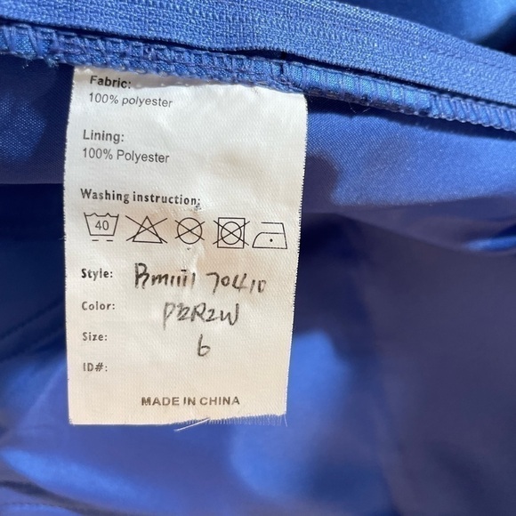 Beautiful Blue Dress With Ruffled Trim & Button Details Down The Back - Picture 11 of 12